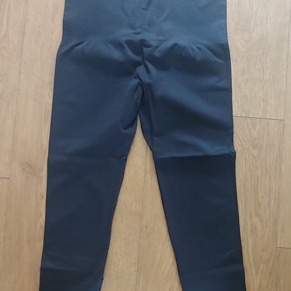 Empetua black shaping leggings size XXL - Picture 3 of 4